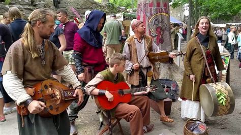 Medvind - Medeltidsveckan i Visby 2016 - YouTube