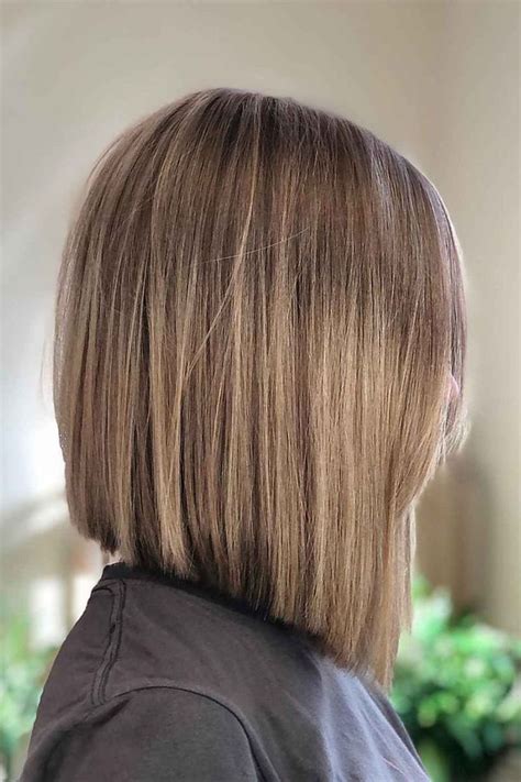 19 Blunt Cut Lobs Adding Sharp Lines to Shoulder-Length Elegance - Hair