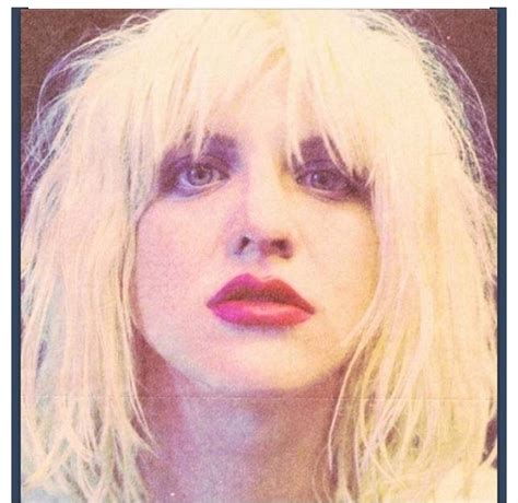 Pin By Kristen Mathews On Addicted To Love Courtney Love Courtney