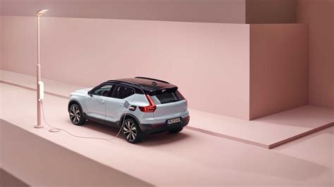 2021 Volvo Xc40 Recharge Is Companys First Ev And Part Of Larger Push