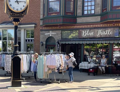 Sidewalk Sales Real Woodstock