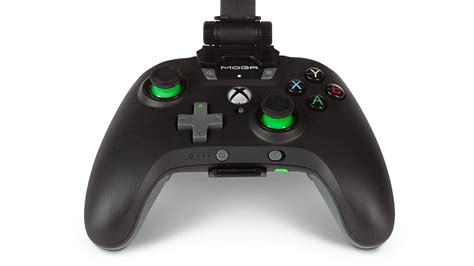 Best mobile game controller in 2024