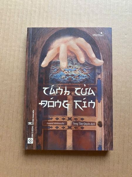 canh cua dong kin