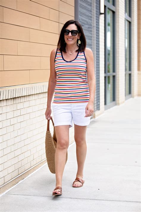 Two Stylish Ways To Wear White Shorts Jo Lynne Shane