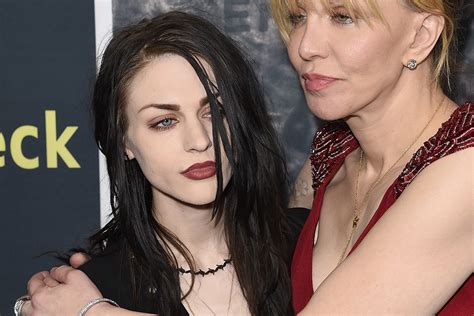 Frances Bean Cobain Files for Divorce After 21 Months of Marriage