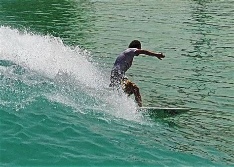 Surfista Brasileiro Arno Anhelli Inicia Focado Nos Treinos Para