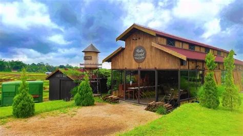 RUSTIC MARKET Trawas Harga Menu Lokasi Foto Yawisata