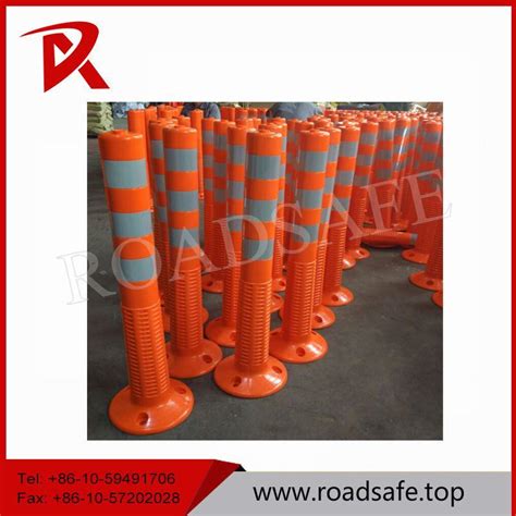 China Road Safety Pu Flexible Spring Delineator Traffic Post With