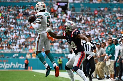 Dolphins beat Patriots in Jalen Ramsey's debut - UPI.com