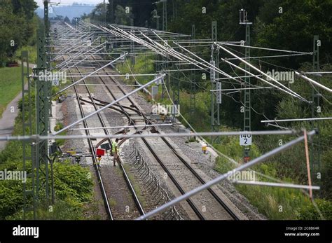 Juli Bayern Wei Ensberg Ein Mitarbeiter Der Deutschen Bahn