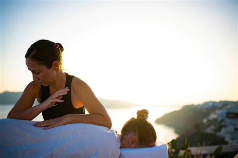 Deep Tissue Massage In Santorini Expert Massage Therapy