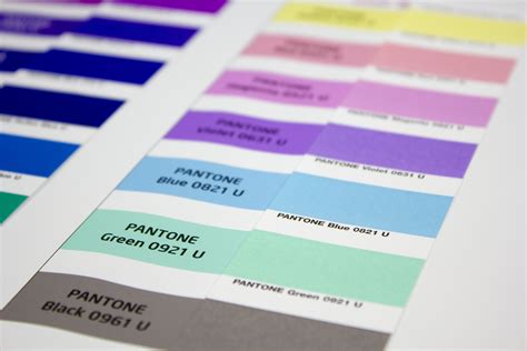 Comparison of PANTONE U colours to Contract Proof 1 | Proofing.de