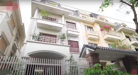 Trịnh Hà Vi là ai Hot girl vướng nghi vấn cạch mặt Đặng Thu Hà giàu cỡ nào