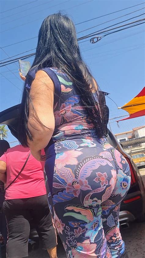 Video Stunning Mature Milf In Leggings Big Butt Oc Spandex Leggings Yoga Pants Forum