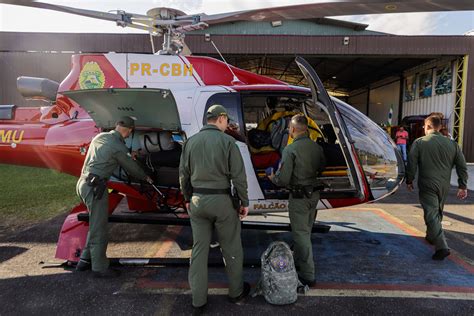 Helicóptero que vai ajudar vítimas das chuvas decola para o Rio Grande