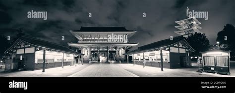 Sensoji Temple in Tokyo Japan at night Stock Photo - Alamy