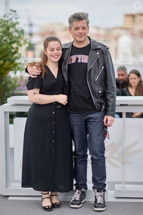 Photo Benjamin Biolay Et Sa Fille Anna Biolay Au Photocall De Hot Sex