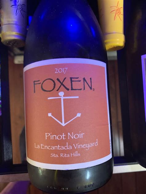 Foxen Pinot Noir La Encantada Vineyard Usa California Central