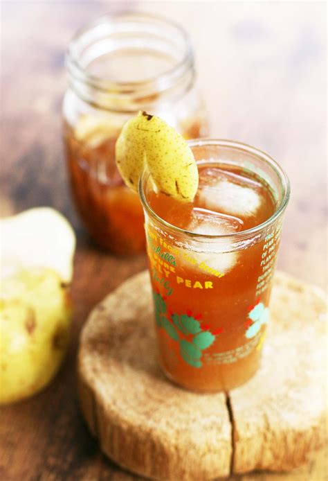 Pear Ginger Cocktails In A Jar Diy Cocktail Kit