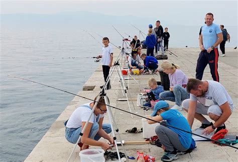 FOTO VIDEO Natjecanje u ribolovu 13 Mića žajica i susret sportskih