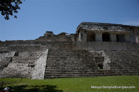 Palenque Mayan Temple in Chiapas, Mexico - photo gallery, images, pictures of the Mayan Temple ...