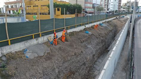 Continúan Obras En La Av Paseo De La República