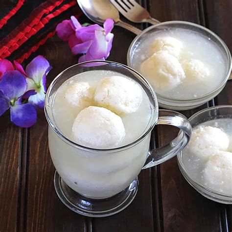 Rasgulla Recipe | Bengali Rosogulla - Cook with Kushi