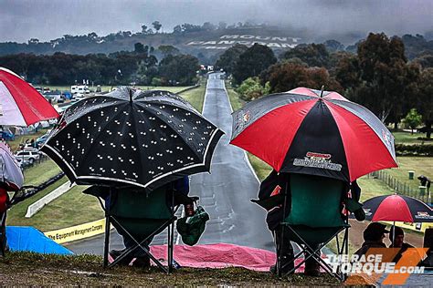 GALLERY: #TBT MOUNT PANORAMA BATHURST PART II – The Race Torque