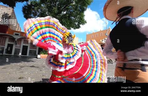 Mexican Folk Dance Mexican Dancers Downtown Puebla Jarabe Tapatio