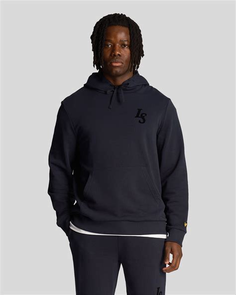 Lyle & Scott Mens Club Emblem Hoodie in Navy – Lyle & Scott EU