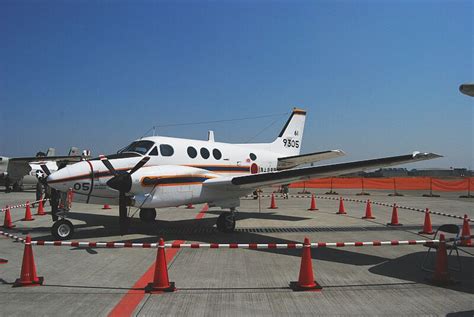 lc-90.jpg
