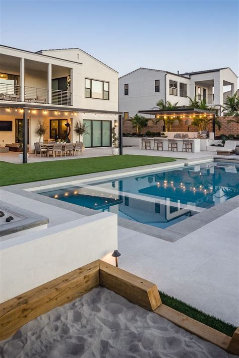 Outdoor Swimming Pool in a Luxurious Setting