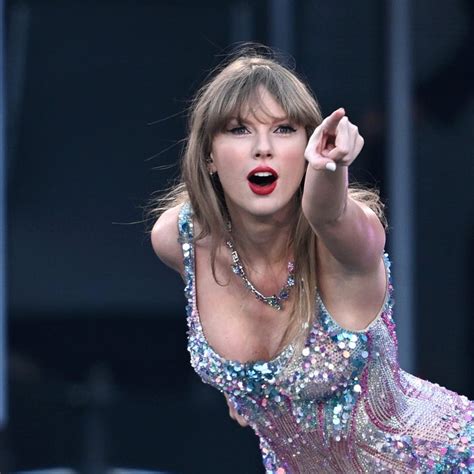 Taylor Swift Says She Feels ‘extraordinary At 2nd Sydney Show Reveals