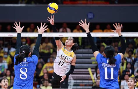 Poyos Fires New Career Best Points As Ust Goes At Ateneo S