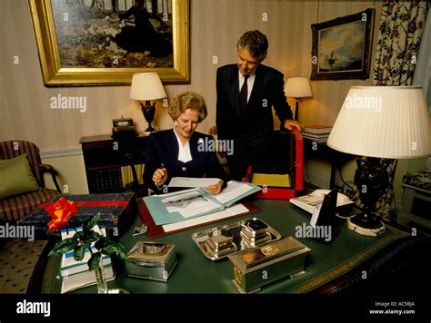 Prime Minister Margaret Thatcher At Downing Street Stock Photos And Prime