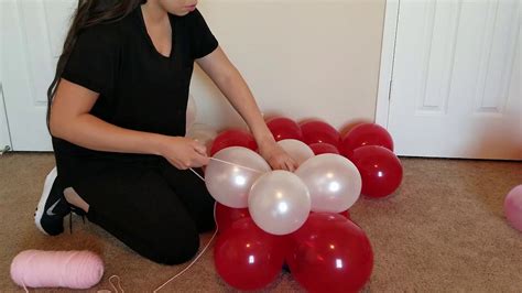 Diy Balloon Column Using Dollar Store Balloons Youtube