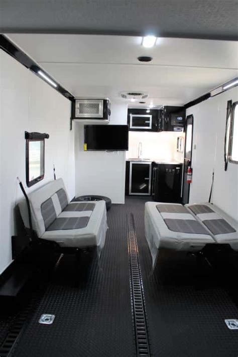 Enclosed Trailer With Living Quarters 2023 28 Nomad Sleeps 6 Millennium Trailers