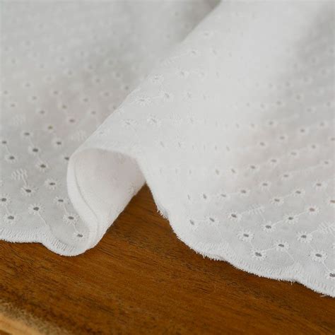 Tissu Broderie Anglaise Fleurs Ajour Es Blanc Cass