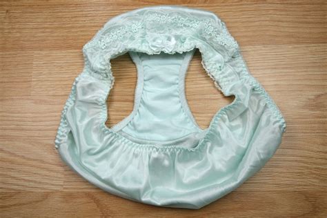 VINTAGE JAPANESE NYLON SHINY SLIPPERY PRETTY CUTE AQUA BIKINI PANTY