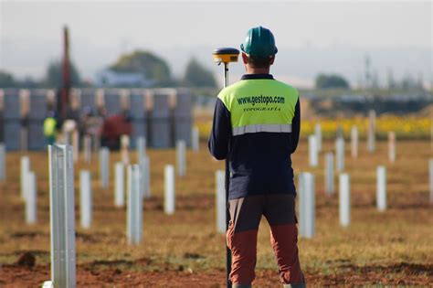 Actualmente Estamos Ejecutando Varias Plantas Fotovoltaicas Realizando