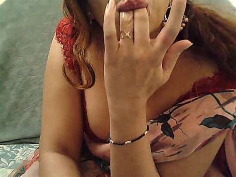 HotyRose Naked Stripping On Cam For Live Sex Video Chat Gyrls