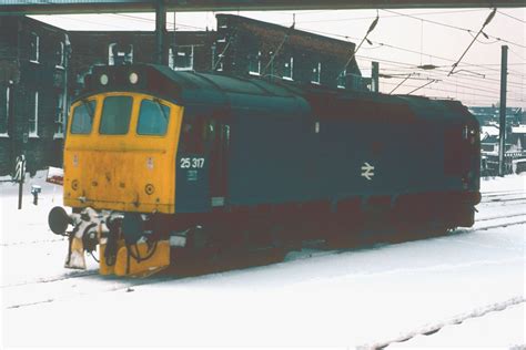 British Rail Class 25 Diesel Locomotive 25317 Preston 19 Flickr