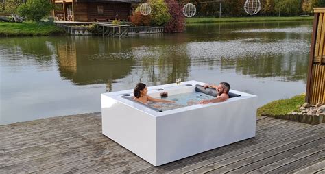 9 Best Two Person Hot Tub For 2023 Storables