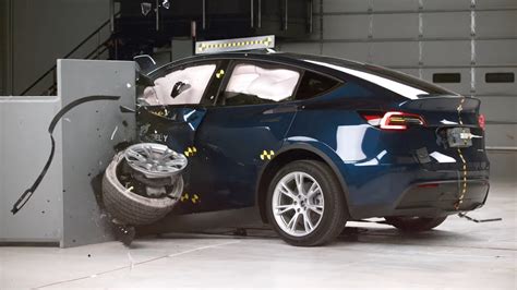 2021 2022 Tesla Model Y Receives Iihs Top Safety Pick Accolade