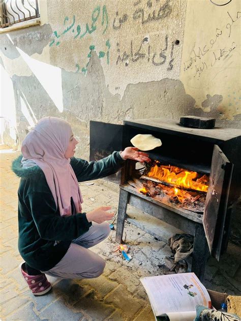 Phoenix resident: Relatives in Gaza are 'cold, sick, hungry'