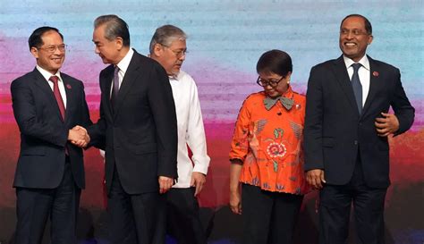 ASEAN China Bahas Kerja Sama Ekonomi Kawasan Foto Liputan6