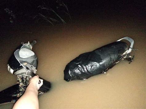 Hujan Deras Rumah Di Kayong Utara Terendam Banjir Suaraindo Id