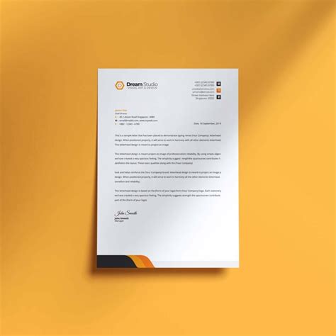 Free Letter Paper Mockup Psd