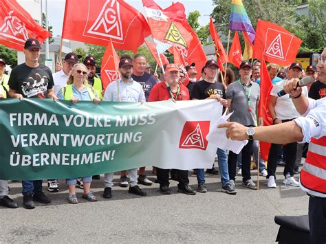 Ig Metall Macht Druck Bei Volke In Wolfsburg