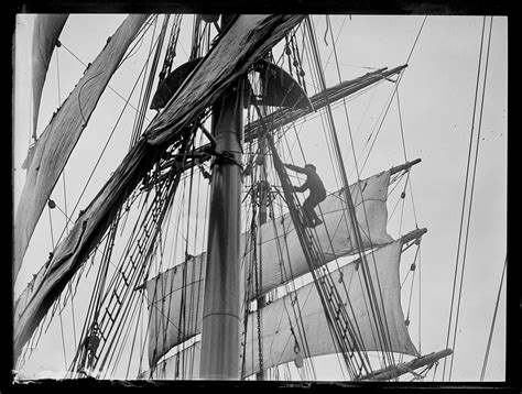 Glass Plate Pamir 1905 A Mariner Climbing Aloft New Zealand